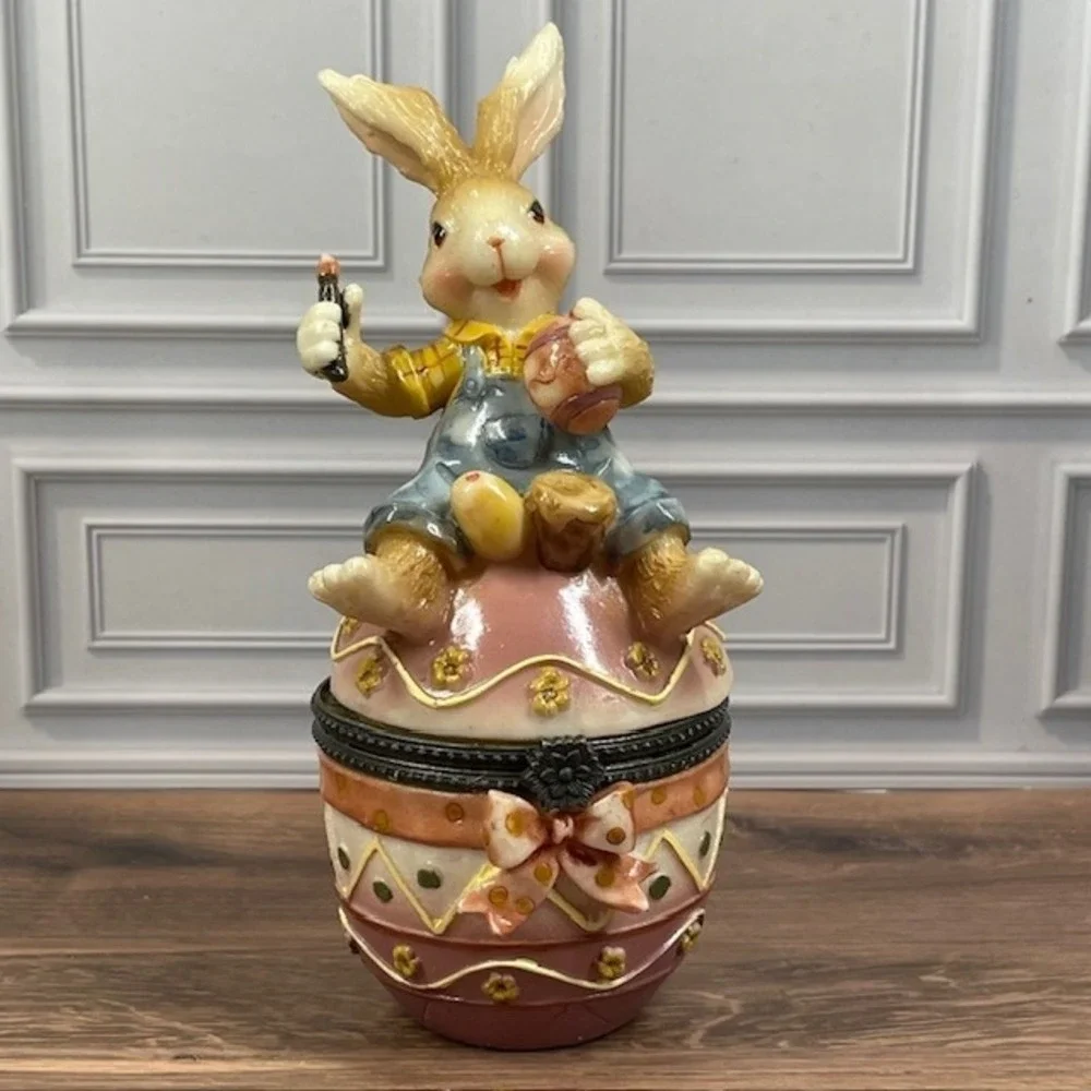 Vintage Easter Bunny Egg Hinged Trinket Box Figurine Hand Painted Decorative